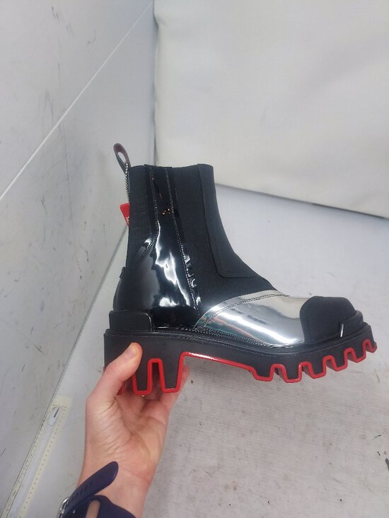 CHRISTIAN LOUBOUTIN Marvel WOMENS Vibrano Black Silver Boot - Picture 3 of 14